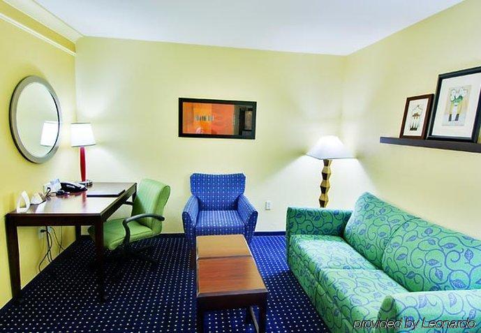 Springhill Suites Erie Oda fotoğraf