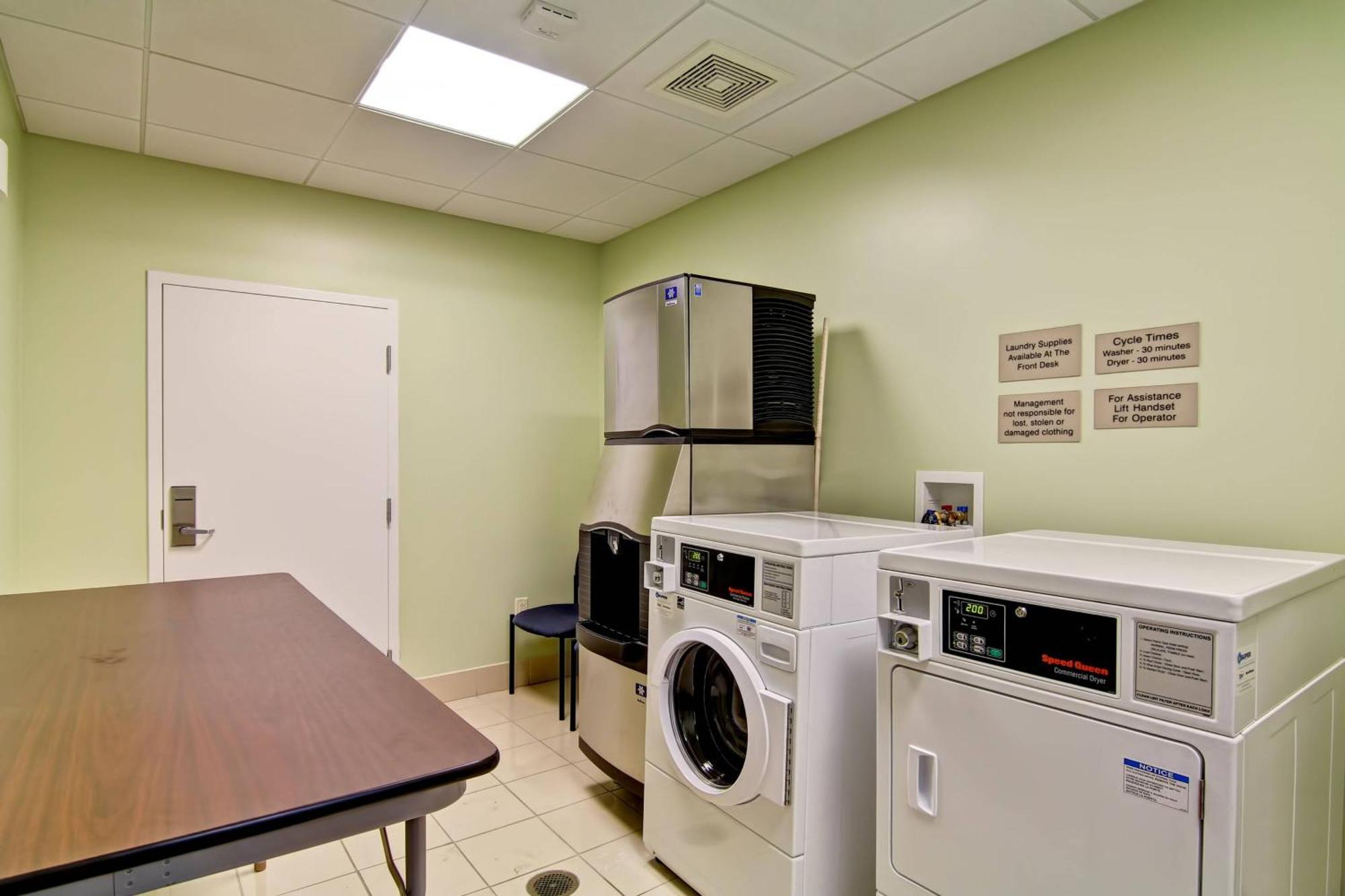 Springhill Suites Erie Kearsarge Dış mekan fotoğraf